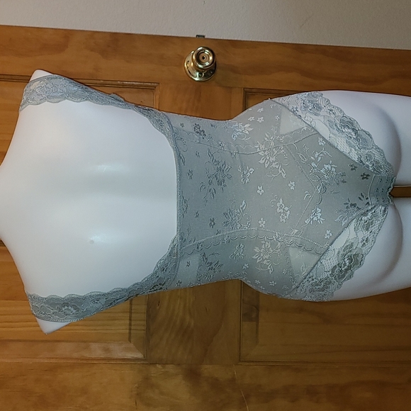 Beautiful Sage Lacy Body Shapewear - Picture 3 of 13